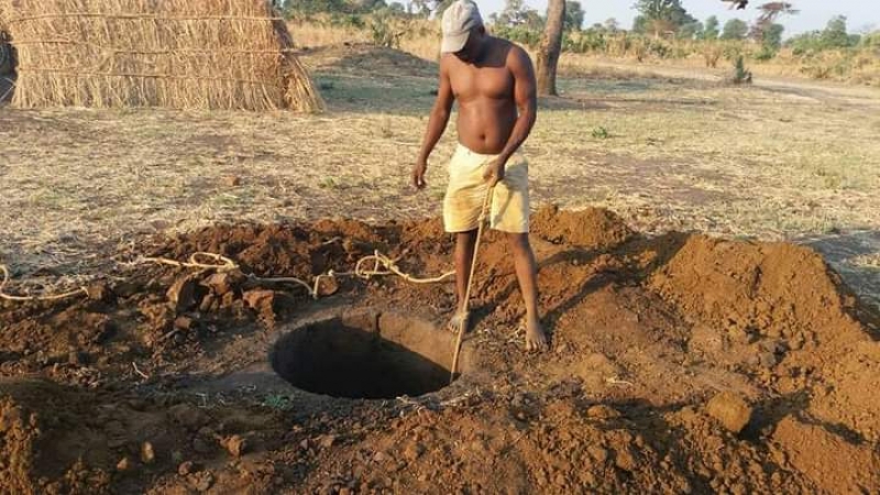 Mais de 5 poços construídos. Moradores e o centro de missões irá se beneficiar dessa obra